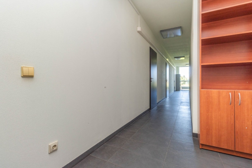 Nuomojamos administracinės, paslaugų, prekybos patalpos R. Kalantos g., Petrašiūnai, Kauno m., Kauno m. sav., 123 m2 ploto 5
