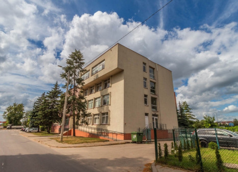 Nuomojamos administracinės, paslaugų, prekybos patalpos R. Kalantos g., Petrašiūnai, Kauno m., Kauno m. sav., 94 m2 ploto Nuomojamos administracinės, paslaugų, prekybos patalpos R. Kalantos g., Petrašiūnai, Kauno m., Kauno m. sav., 94 m2 ploto