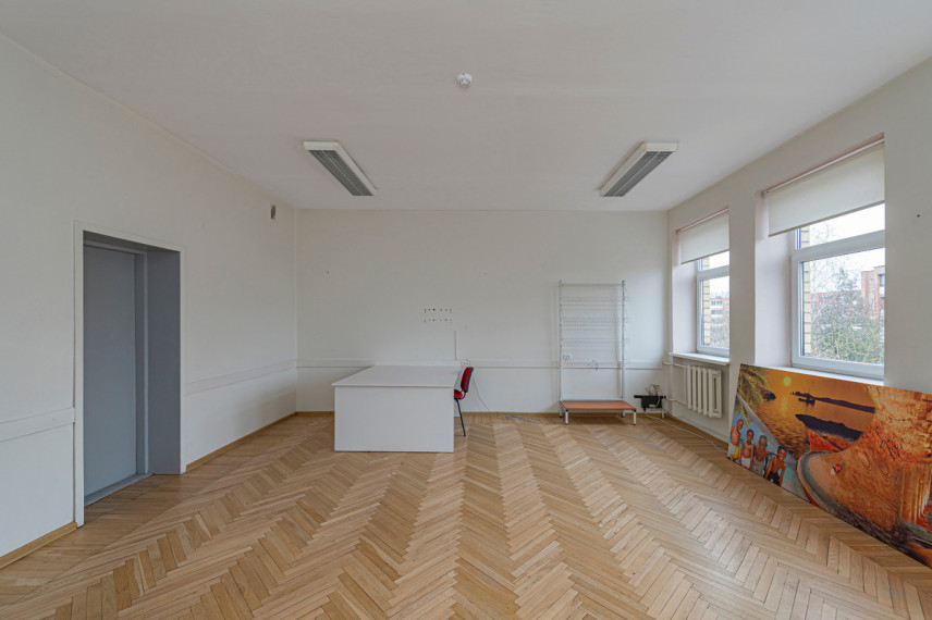Parduodamos administracinės, kitos paskirties patalpos A. Baranausko g., Žaliakalnis, Kauno m., Kauno m. sav., 1216.74 m2 ploto 7