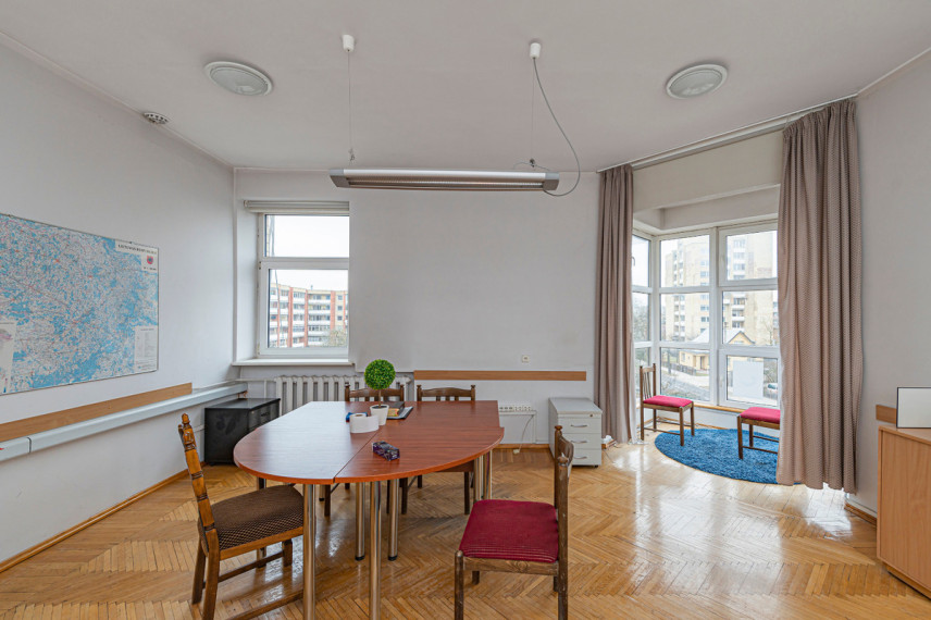 Parduodamos administracinės, kitos paskirties patalpos A. Baranausko g., Žaliakalnis, Kauno m., Kauno m. sav., 1216.74 m2 ploto 9