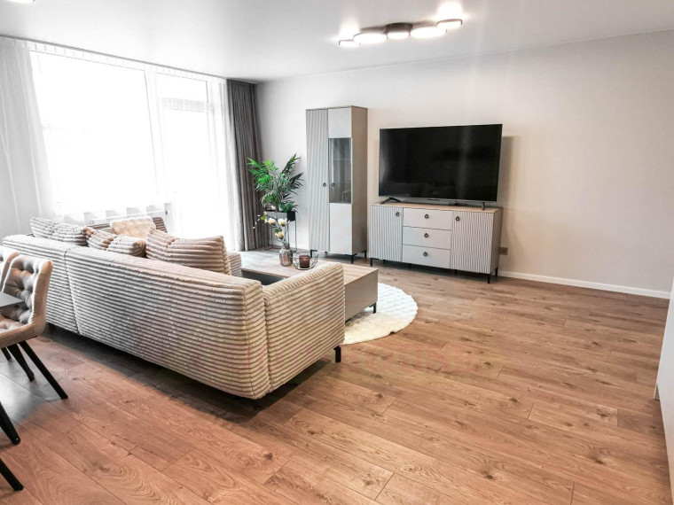 Parduodamas butas Rygos g., Justiniškės, Vilniaus m., Vilniaus m. sav., 74.70 m² ploto 3 kambariai 4
