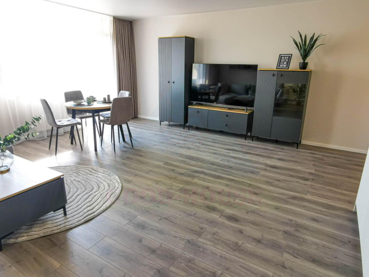 Parduodamas butas Rygos g., Justiniškės, Vilniaus m., Vilniaus m. sav., 74.02 m² ploto 3 kambariai 12