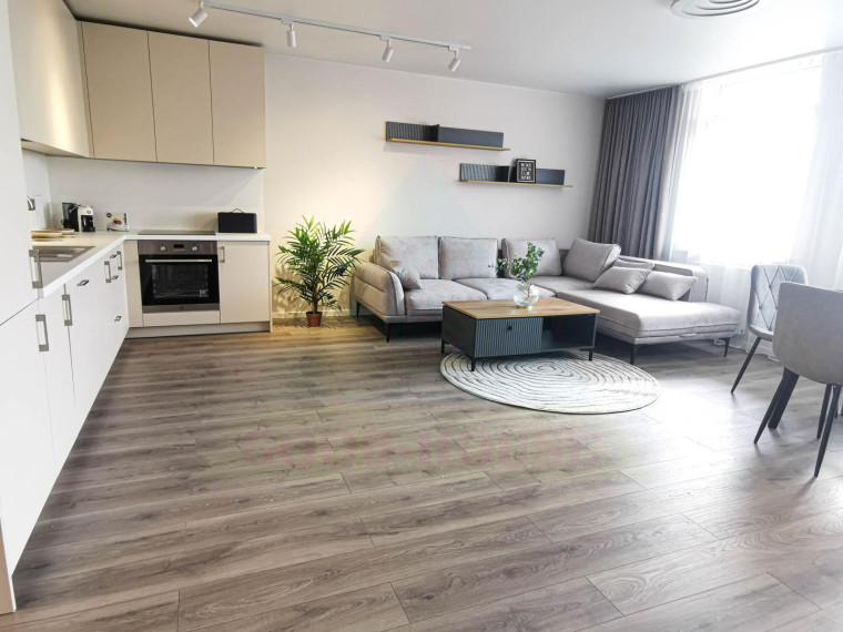 Parduodamas butas Rygos g., Justiniškės, Vilniaus m., Vilniaus m. sav., 74.02 m² ploto 3 kambariai 8