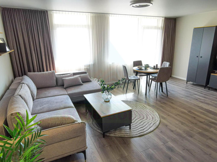 Parduodamas butas Rygos g., Justiniškės, Vilniaus m., Vilniaus m. sav., 74.02 m² ploto 3 kambariai 10