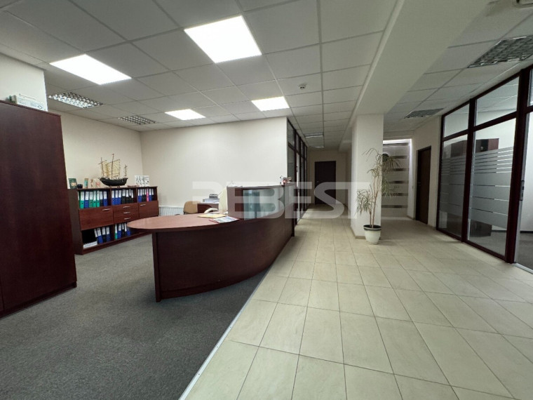 Nuomojamos administracinės patalpos Metalistų g., Pabaliai, Šiaulių m., Šiaulių m. sav., 140 m2 ploto 1