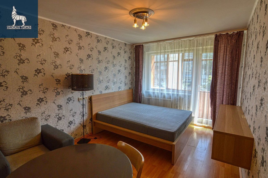 Nuomojamas butas Žirmūnų g., Žirmūnai, Vilniaus m., Vilniaus m. sav., 31 m2 ploto, 1 kambariai 2