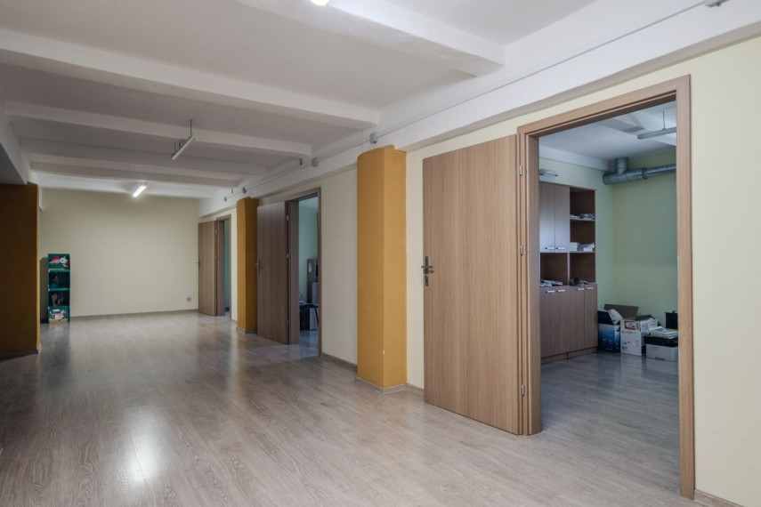 Parduodamos administracinės, gamybinės, paslaugų, prekybos, sandėliavimo patalpos Nemirsetos g., Girkalių k., Klaipėdos r. sav., 1731 m2 ploto 20