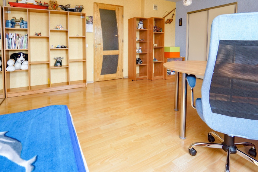 Parduodamas butas Žemdirbių g., Paliūniškio k., Panevėžio r. sav., 93.01 m2 ploto, 3 kambariai 9