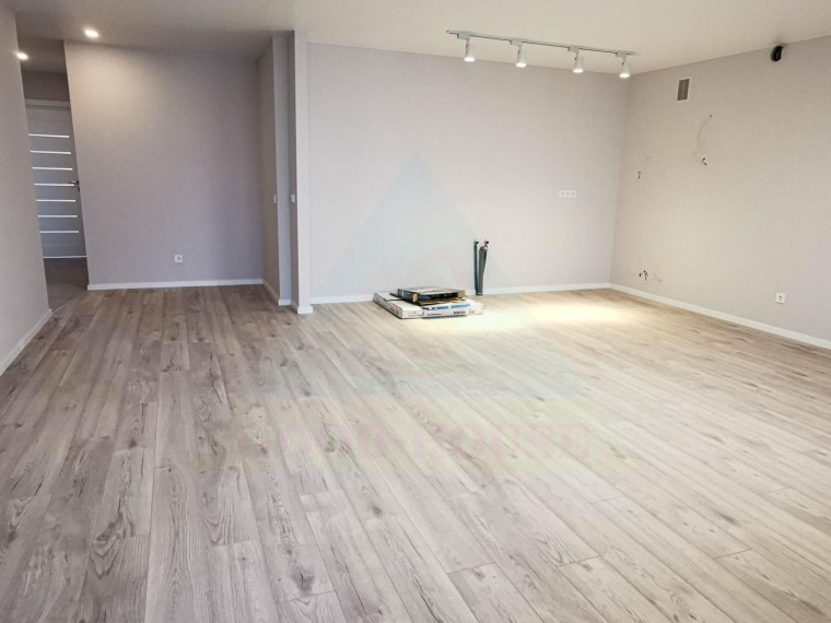 Parduodamas butas Rygos g., Justiniškės, Vilniaus m., Vilniaus m. sav., 82.86 m² ploto 3 kambariai 6