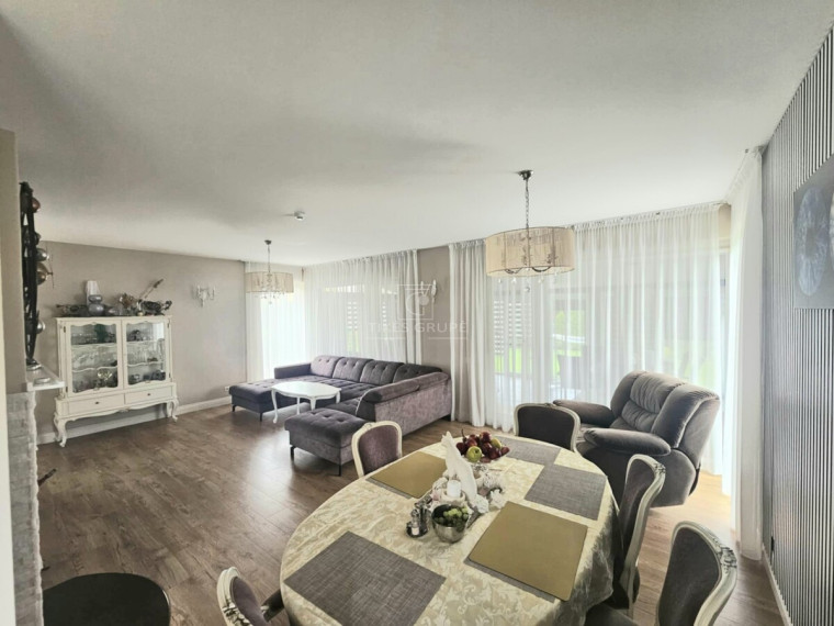 Parduodamas namas Ketvergių k., Klaipėdos r. sav., 205 m2 ploto, 2 aukštai 6