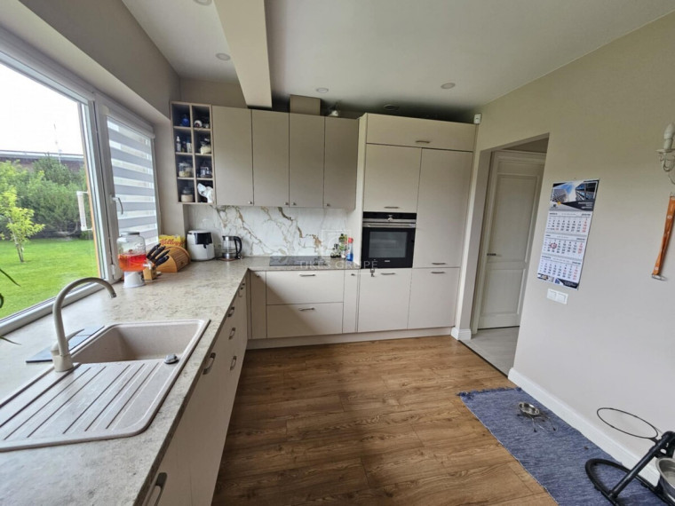 Parduodamas namas Ketvergių k., Klaipėdos r. sav., 205 m2 ploto, 2 aukštai 7