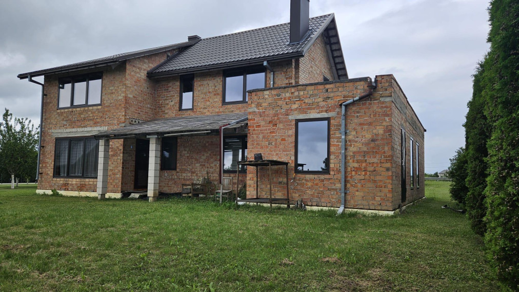 Parduodamas namas Varėnos g., Doškonių k., Alytaus r. sav., 176.00 m² ploto 4 kambariai 6