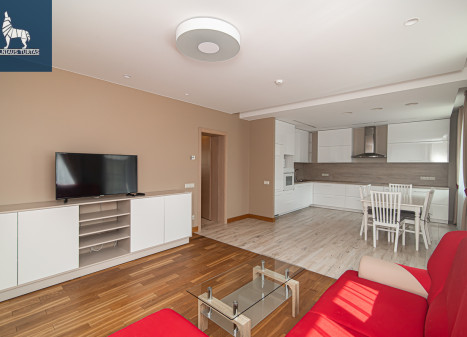 Nuomojamas butas Šarkų g., Antakalnis, Vilniaus m., Vilniaus m. sav., 60 m2 ploto, 3 kambariai Nuomojamas butas Šarkų g., Antakalnis, Vilniaus m., Vilniaus m. sav., 60 m2 ploto, 3 kambariai