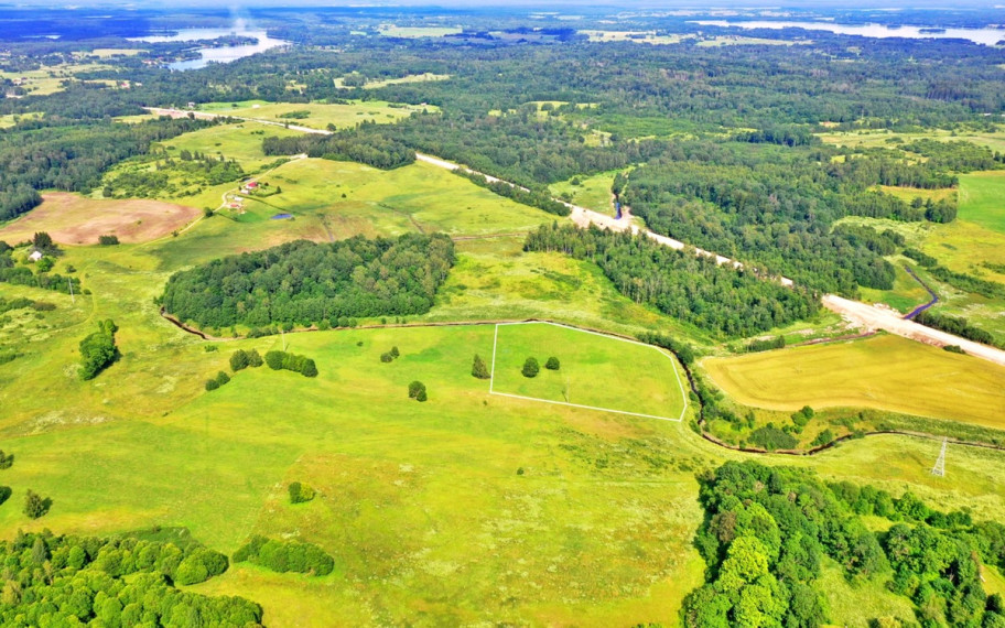 Parduodamas  sklypas Žiediškės k., Molėtų r. sav., 174 a ploto 11