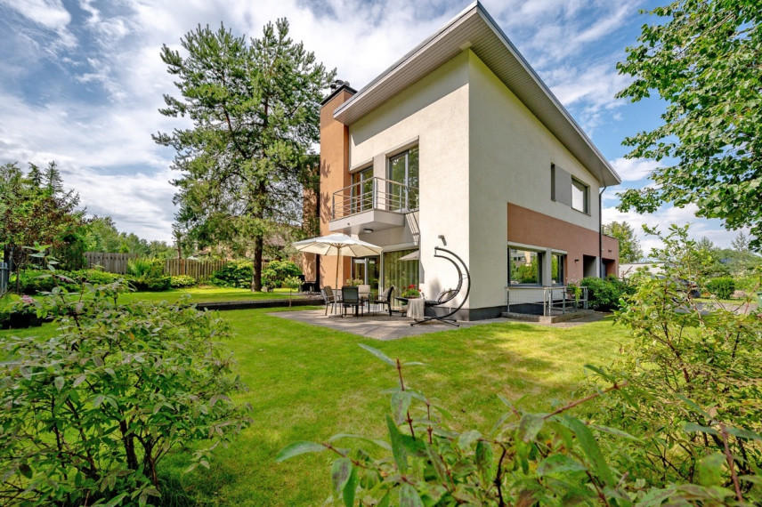 Parduodamas namas A. Šabaniausko g., Santariškės, Vilniaus m., Vilniaus m. sav., 220 m2 ploto, 2 aukštai 5