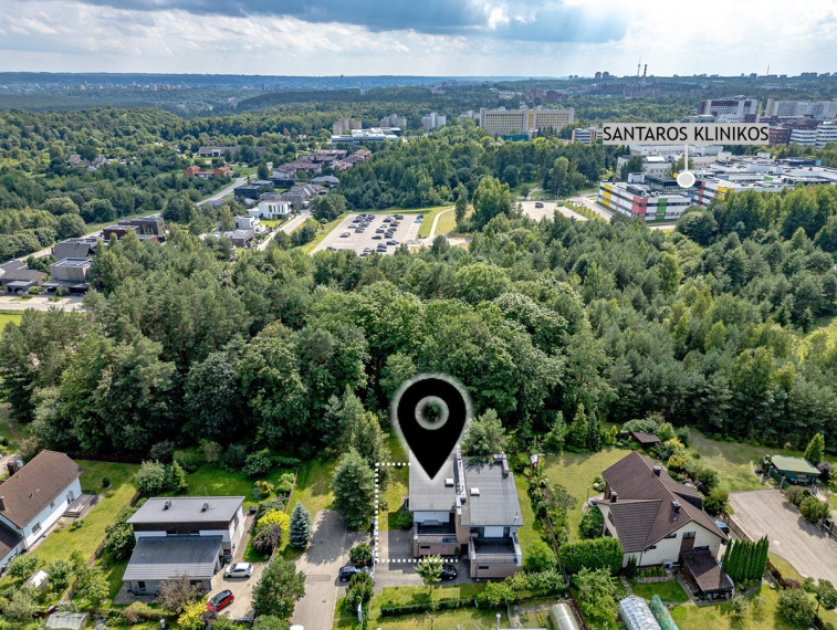 Parduodamas namas A. Šabaniausko g., Santariškės, Vilniaus m., Vilniaus m. sav., 220 m2 ploto, 2 aukštai 32