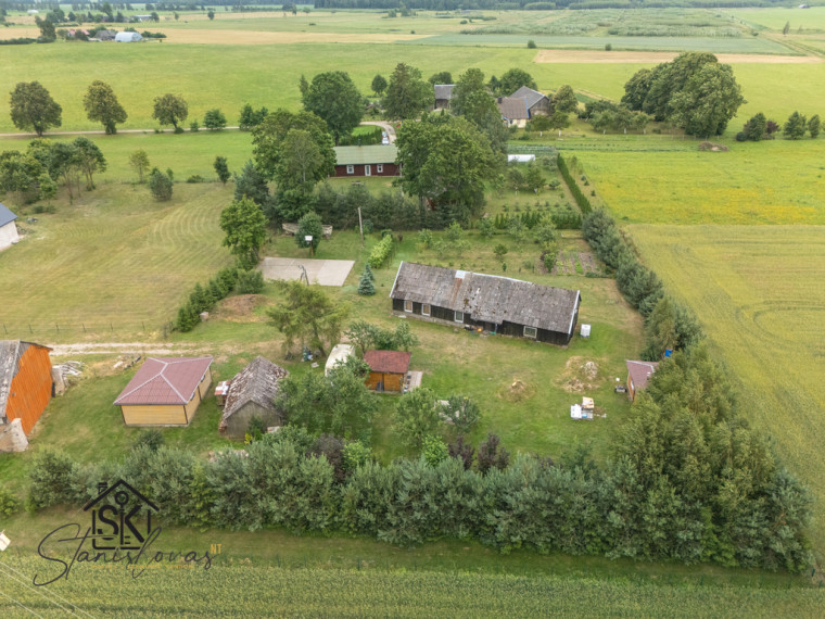 PARDUODAMA SODYBA SU PIRTIMI, NAUJOS STATYBOS GARAŽU IR 1.1835 HA ŽEMĖS UŽLIEKNIŲ K., ŠILUTĖS G. 82 25