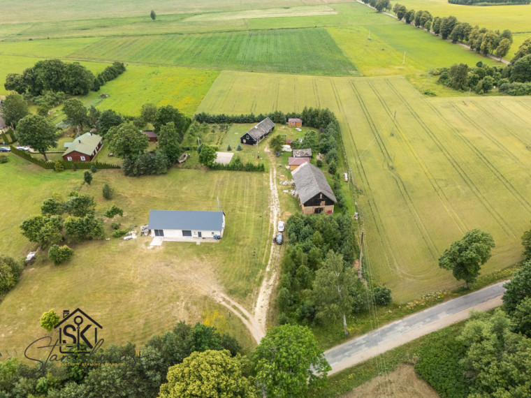 PARDUODAMA SODYBA SU PIRTIMI, NAUJOS STATYBOS GARAŽU IR 1.1835 HA ŽEMĖS UŽLIEKNIŲ K., ŠILUTĖS G. 82 37
