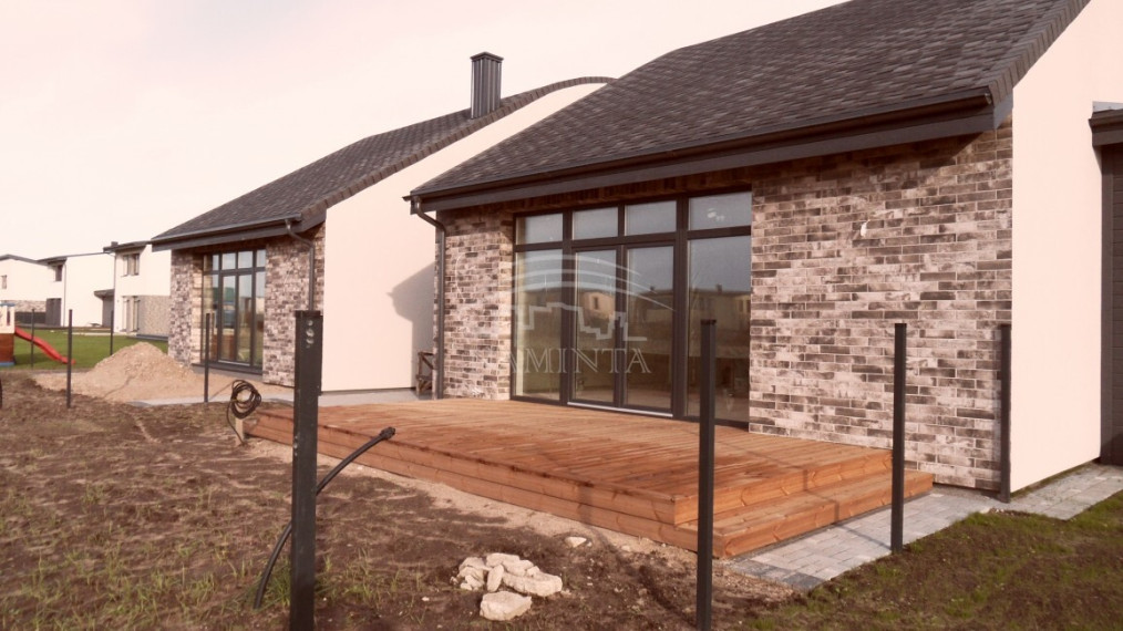Parduodamas namas Mazūriškių k., Klaipėdos r. sav., 106 m2 ploto, 2 aukštai 1