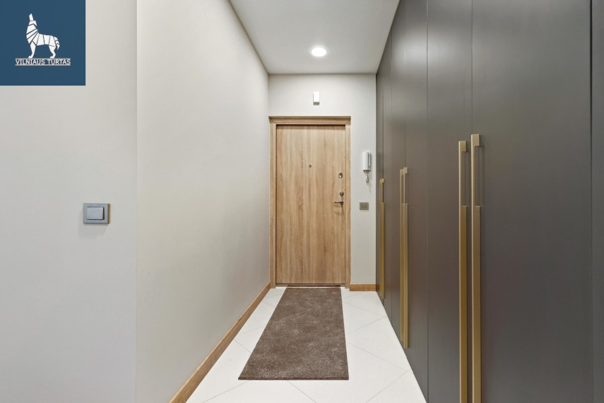 Parduodamas butas Daugėliškio g., Šnipiškės, Vilniaus m., Vilniaus m. sav., 91.82 m2 ploto, 4 kambariai 24