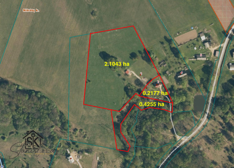 PARDUODAMA SODYBA IŠSKIRTINĖJE VIETOJE SU TVENKINIU IR 2.75 HA ŽEMĖS ŠILUTĖS R. SAV., NIKĖLŲ K. 35