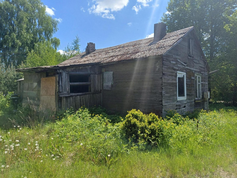 Parduodamas namas Leičių k., Šiaulių r. sav., 30.65 m² ploto 2 kambariai 3