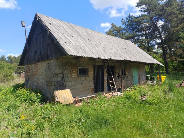 Parduodamas namas Leičių k., Šiaulių r. sav., 30.65 m² ploto 2 kambariai 9