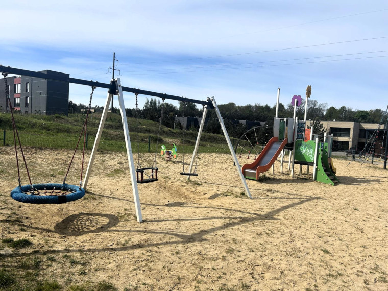 Parduodamas butas Jungtinė g., Aukštkiemių k., Klaipėdos r. sav., 55.87 m² ploto 3 kambariai 2