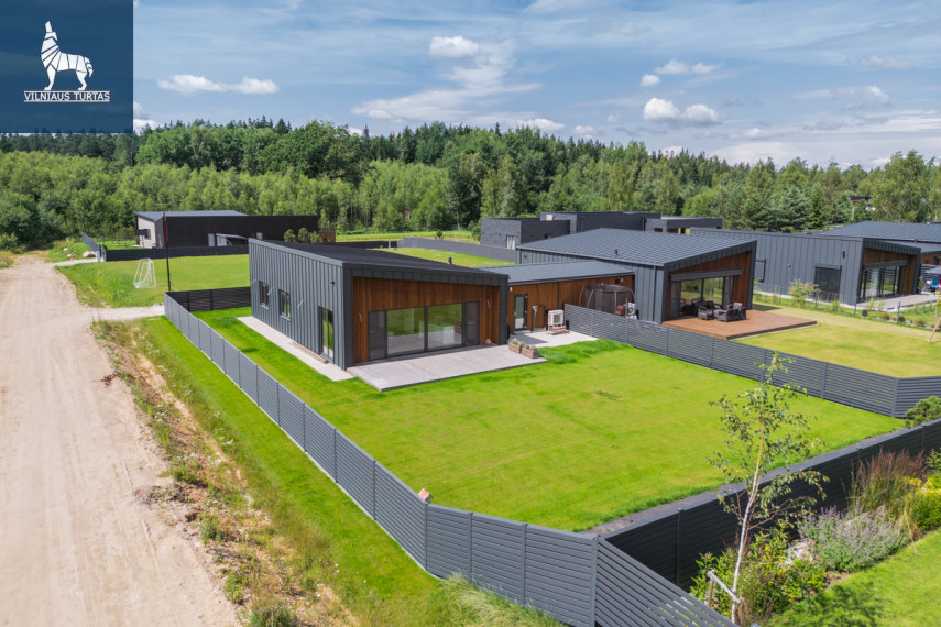 Parduodamas namas Šilokų g., Užudvarionių k., Vilniaus r. sav., 112 m2 ploto, 1 aukštai 22