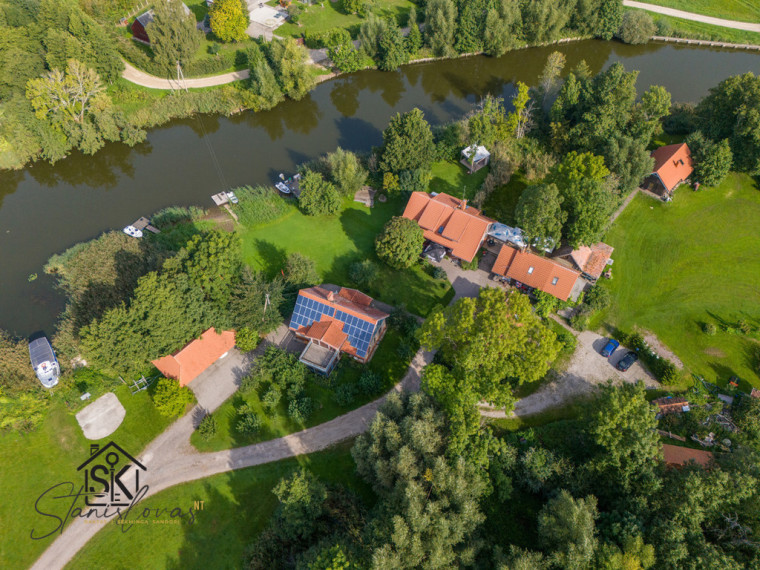 PARDUODAMAS PELNINGAS KAIMO TURIZMO VERSLAS – 6 AUTONOMINIŲ PASTATŲ KOMPLEKSAS SU 1,39 HA SKLYPAIS PRIE PAKALNĖS UPĖS (Pakalnės k., Pakalnės g. 64) 27
