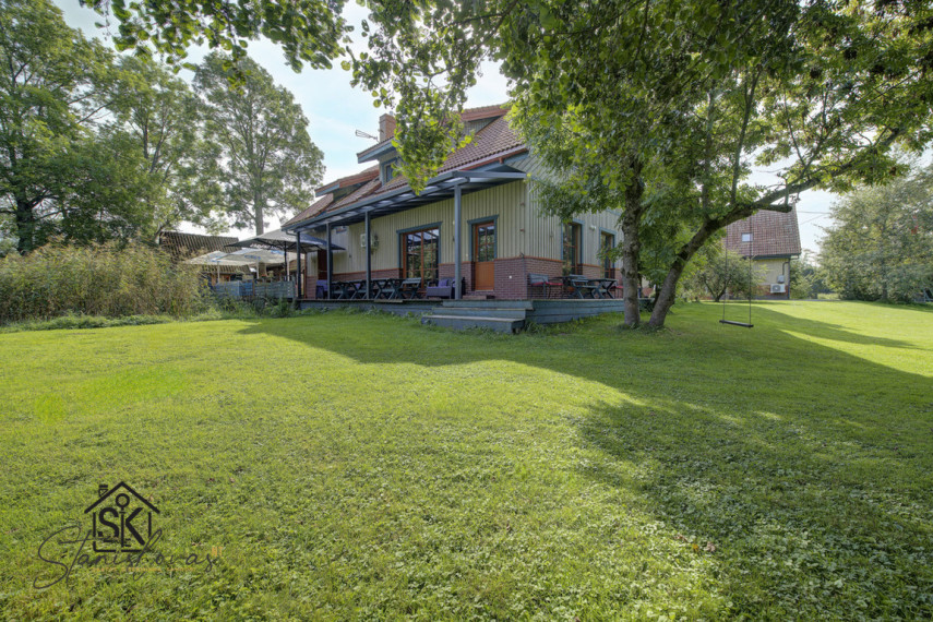 PARDUODAMAS PELNINGAS KAIMO TURIZMO VERSLAS – 6 AUTONOMINIŲ PASTATŲ KOMPLEKSAS SU 1,39 HA SKLYPAIS PRIE PAKALNĖS UPĖS (Pakalnės k., Pakalnės g. 64) 28