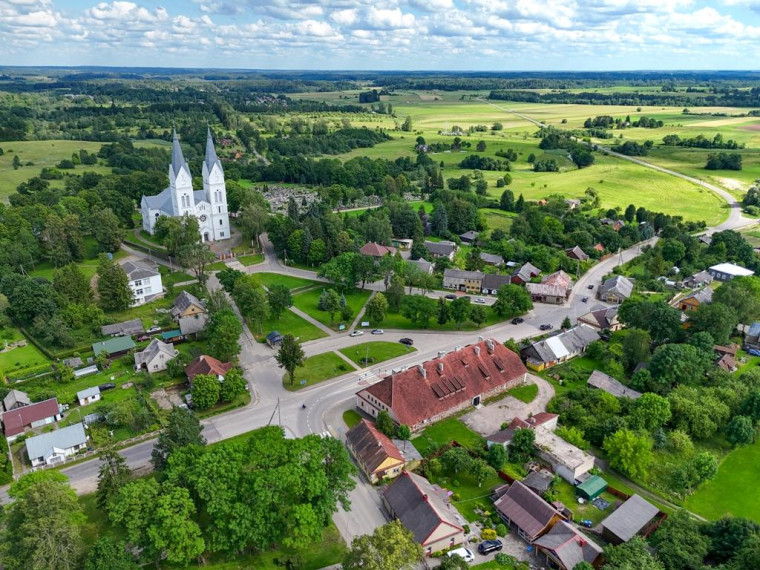 Parduodamas namas Dariaus ir Girėno g., Alantos mstl., Molėtų r. sav., 123 m² ploto 3 kambariai 12