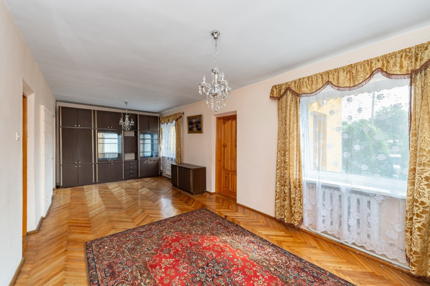 Parduodamas namas Kosmonautų g., Kėdainių m., Kėdainių r. sav., 142.39 m2 ploto, 1 aukštai 6