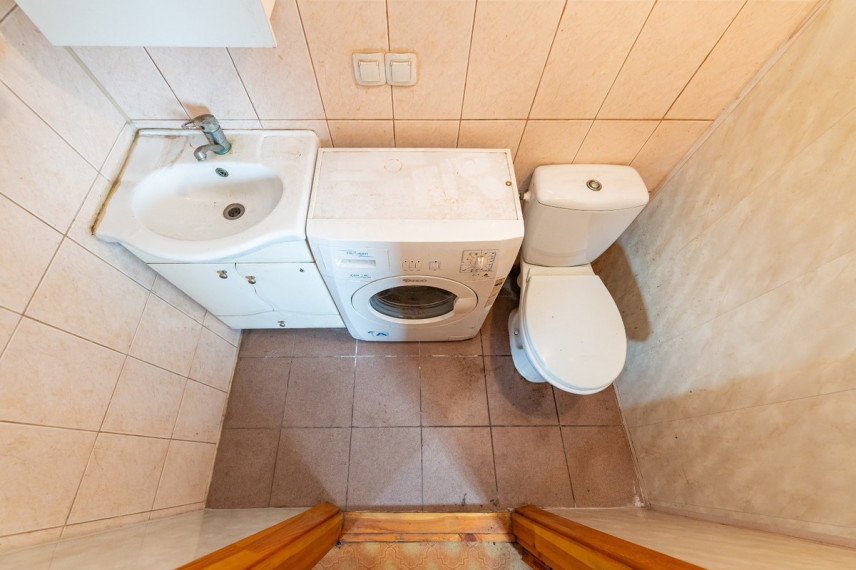 Parduodamas namas Kosmonautų g., Kėdainių m., Kėdainių r. sav., 142.39 m2 ploto, 1 aukštai 10