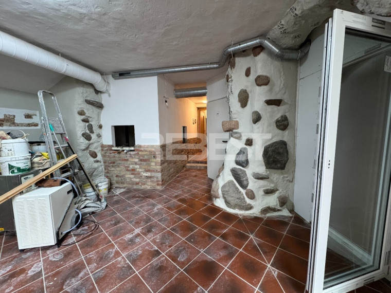 Parduodamos paslaugų, prekybos patalpos Vilniaus g., Centras, Šiaulių m., Šiaulių m. sav., 140 m2 ploto 2