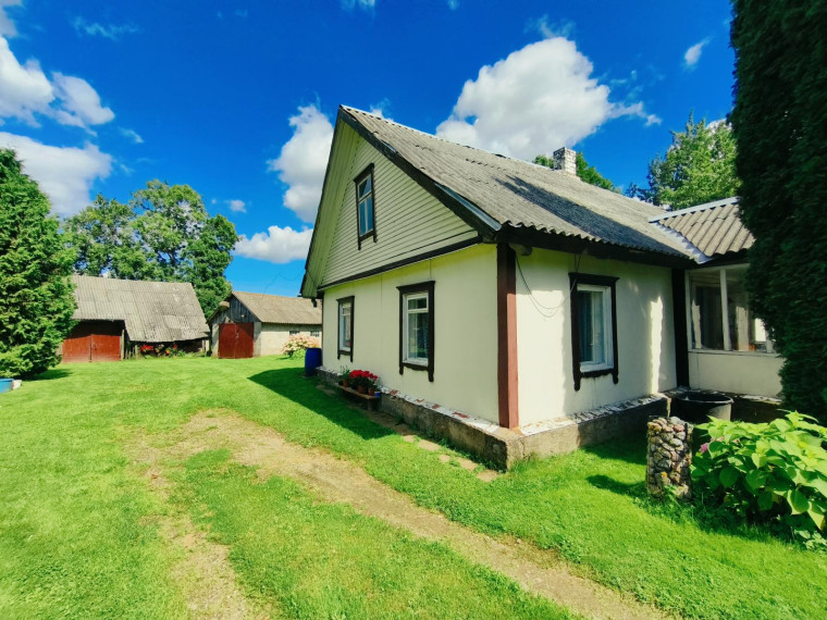 Parduodamas namas Klovinių k., Utenos r. sav., 77 m² ploto 3 kambariai 6