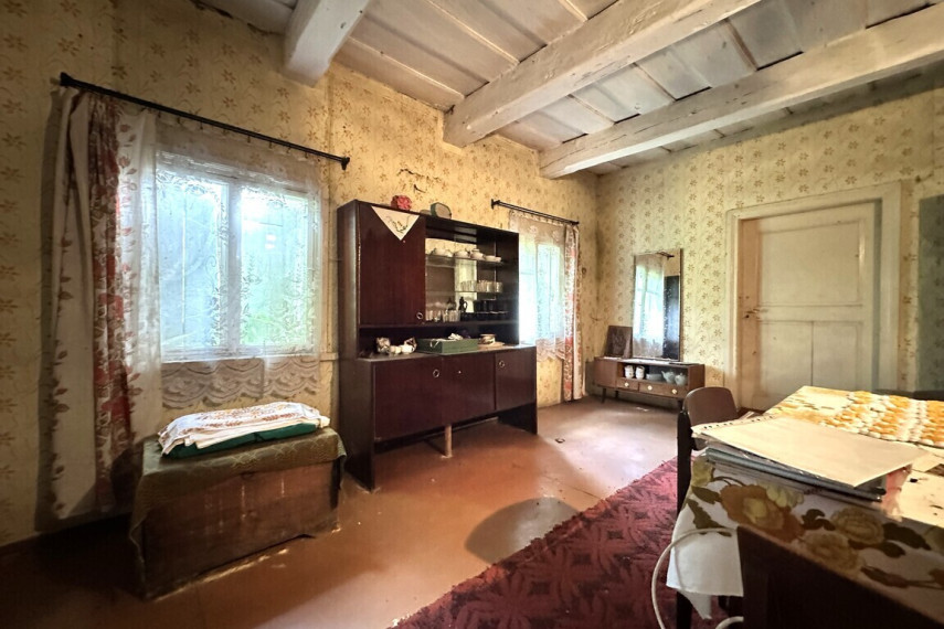 PARDUODAMA AUTENTIŠKA SODYBA 5,1235 HA. SKLYPE BOBINIŠKIŲ KAIME PANEVĖŽIO RAJONE 32