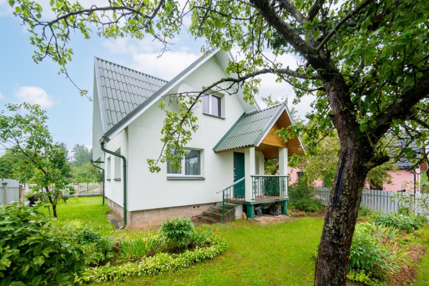 Parduodamas namas Mėtų g., Rastinėnų k., Vilniaus r. sav., 160 m2 ploto, 2 aukštai 1