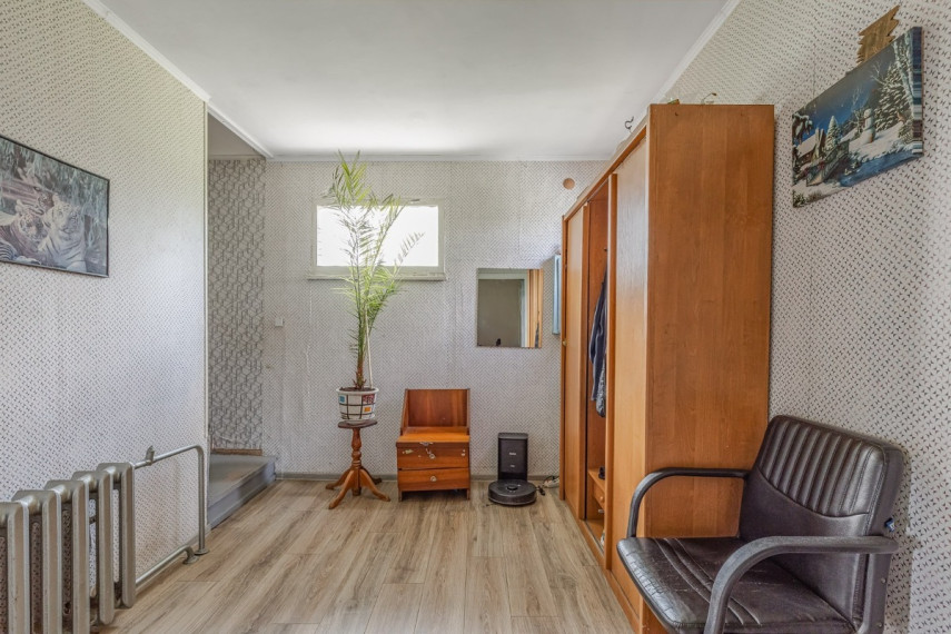 Parduodamas namas Kaštonų g., Agluonų k., Akmenės r. sav., 156.08 m2 ploto, 2 aukštai 16