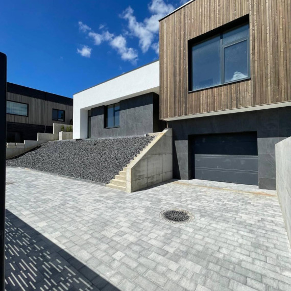 Parduodamas namas Žemuogių g., Bajorai, Vilniaus m., Vilniaus m. sav., 171.50 m² ploto 4 kambariai 3