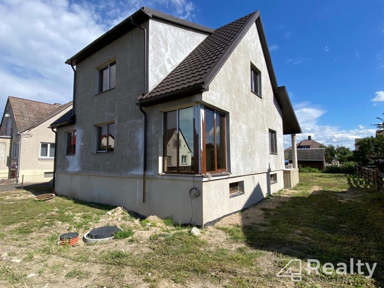 Parduodamas namas M. K. Čiurlionio g., Kalvarijos m., Kalvarijos sav., 208.99 m² ploto 4 kambariai 5