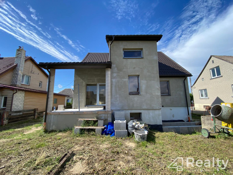 Parduodamas namas M. K. Čiurlionio g., Kalvarijos m., Kalvarijos sav., 208.99 m² ploto 4 kambariai 10