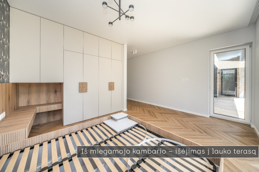 Parduodamas namas Ismonių g., Aukštieji Paneriai, Vilniaus m., Vilniaus m. sav., 156 m2 ploto, 1 aukštai 19