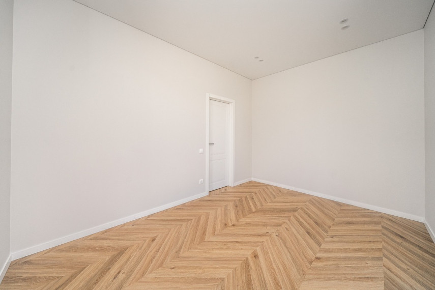 Parduodamas namas Ismonių g., Aukštieji Paneriai, Vilniaus m., Vilniaus m. sav., 156 m2 ploto, 1 aukštai 28