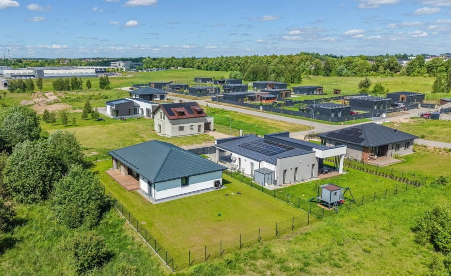 Parduodamas namas Ismonių g., Aukštieji Paneriai, Vilniaus m., Vilniaus m. sav., 156 m2 ploto, 1 aukštai 42