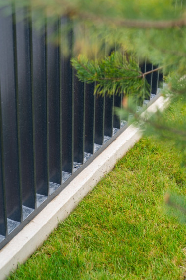 Parduodamas namas Astrų g., Lindiniškių k., Vilniaus r. sav., 216 m2 ploto, 1 aukštai 28