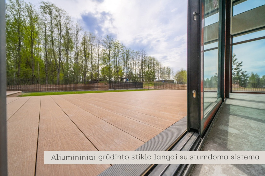 Parduodamas namas Astrų g., Lindiniškių k., Vilniaus r. sav., 216 m2 ploto, 1 aukštai 33