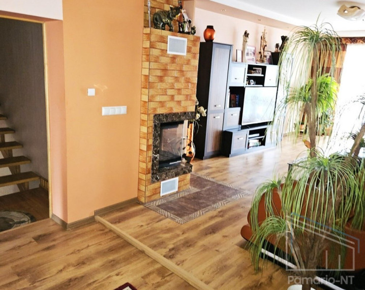 Parduodamas namas Klaipėdos m., Klaipėdos m. sav., 350 m2 ploto, 2 aukštai 4