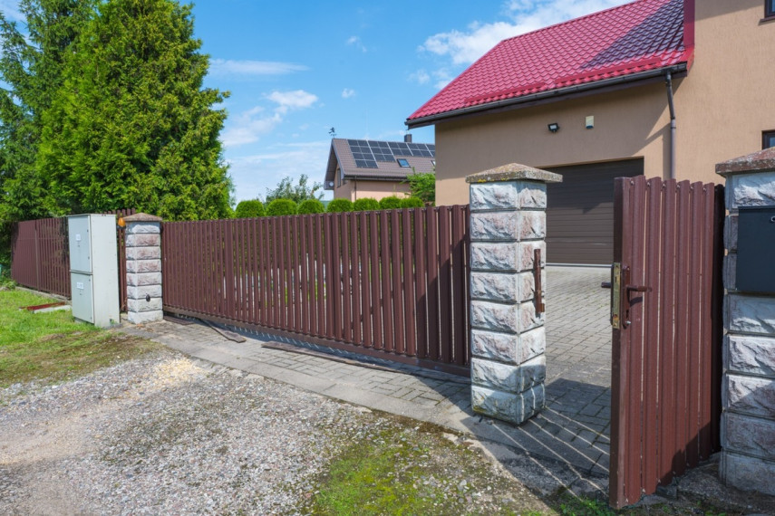 Parduodamas namas Dvaro g., Budrikų k., Klaipėdos r. sav., 232.75 m2 ploto, 2 aukštai 33