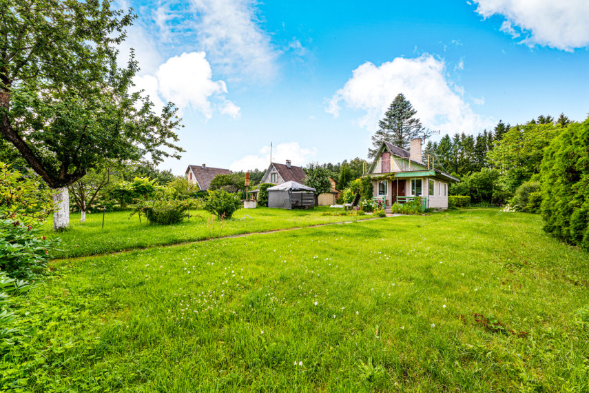 Parduodamas namas Varėnos r. sav., Salovartės k., Beržyno, 38 m2 ploto, 1 aukštai 10